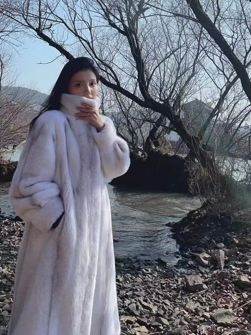 Women's Cross-Design Mink Fur Coat