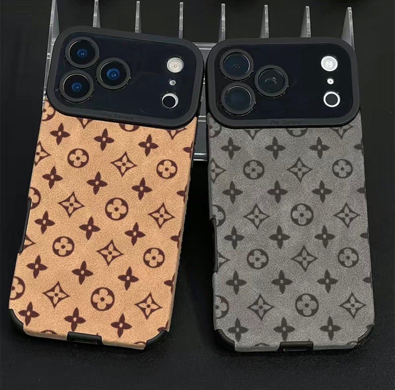 Coque de téléphone en fourrure Vintage Bloom
