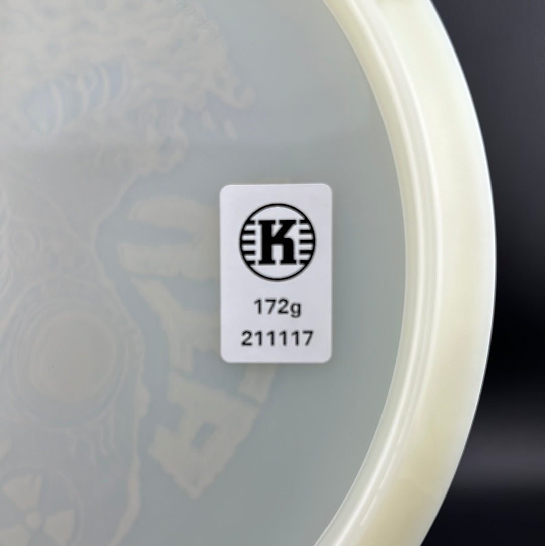 K1 Glow Kaxe - Edición Limitada 2021 con Sello de Hombre RADioactivo
