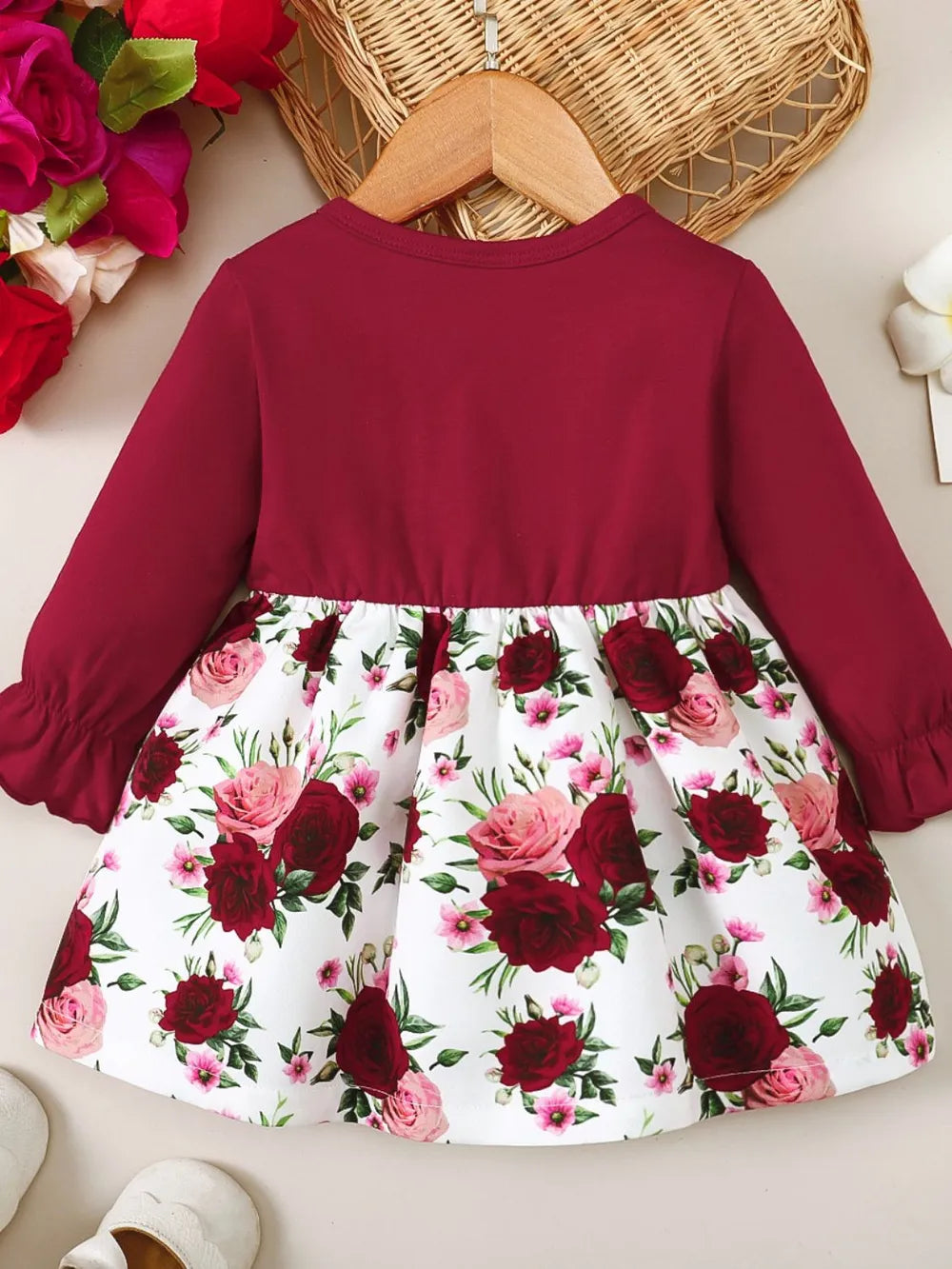Robe à manches volantées à col rond floral Frill