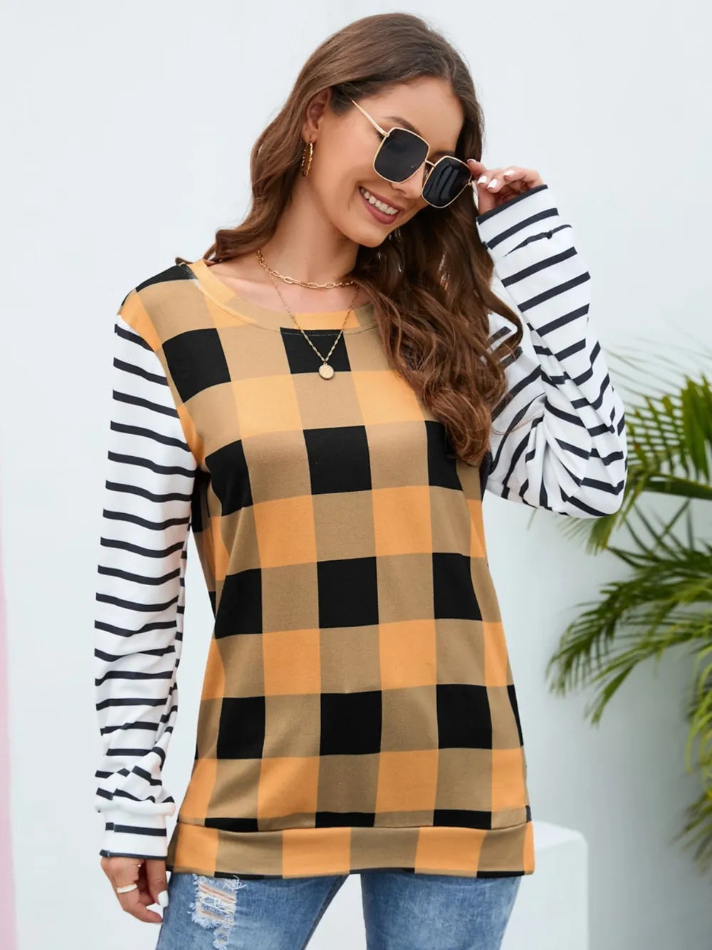 Plaid Striped Round Neck Long Sleeve T-Shirt - Korvel
