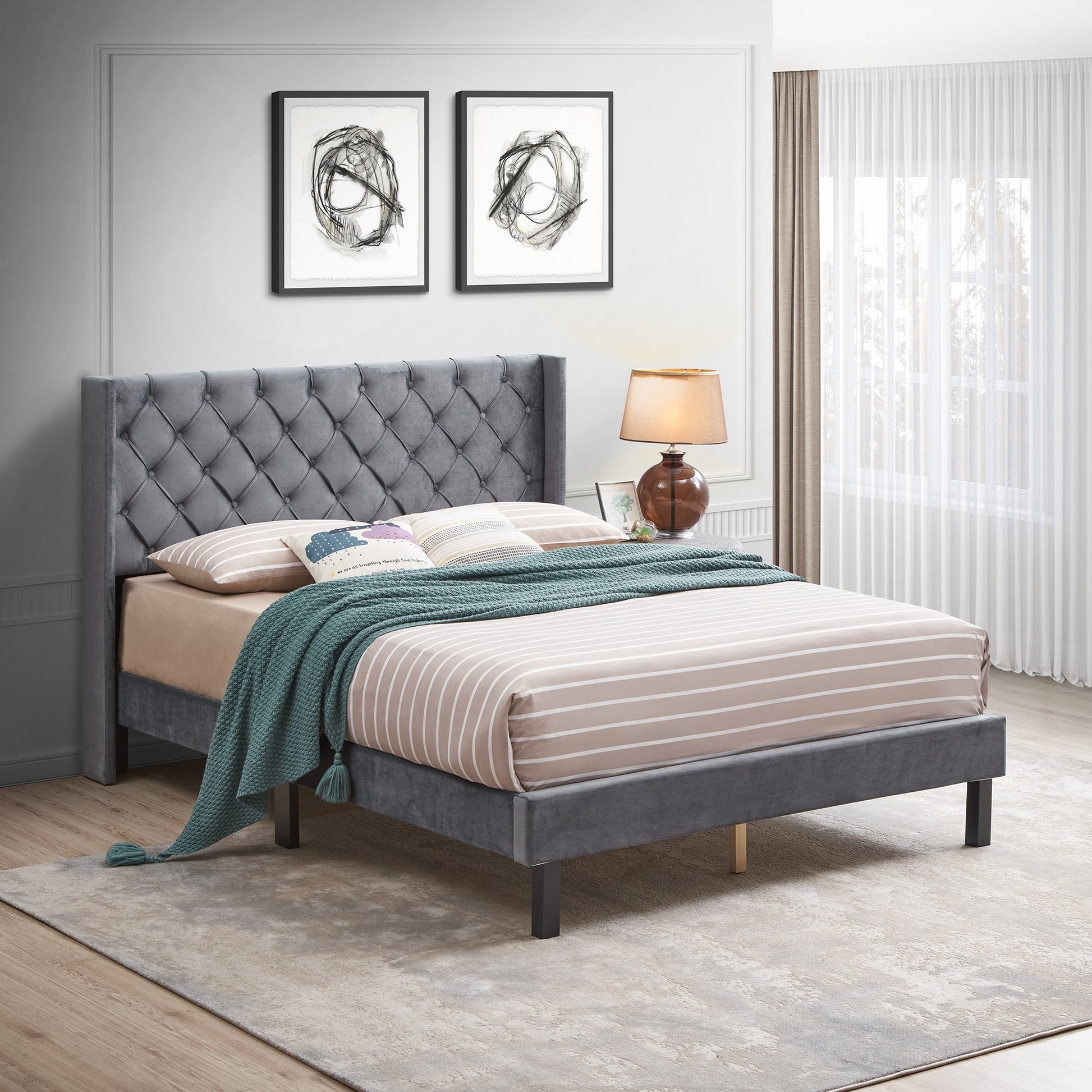 Velvet Button Tufted-Upholstered Bed with Wings Design - Strong Wood Slat Support - Easy Assembly - Gray Queen platform bed - Korvel