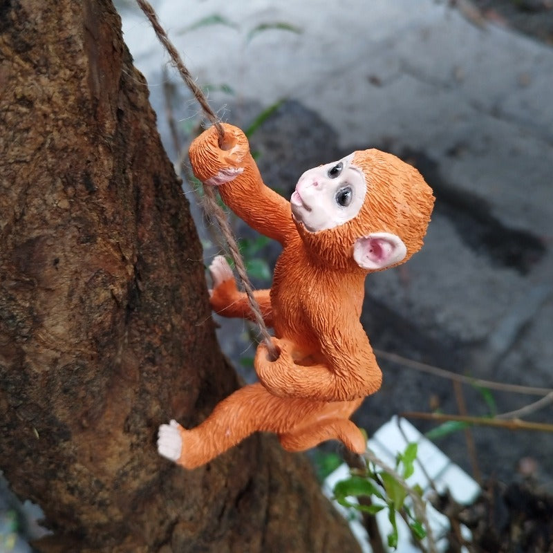 Outdoor Climbing Little Monkey Little Squirrel Flower Pot Hanger - Korvel