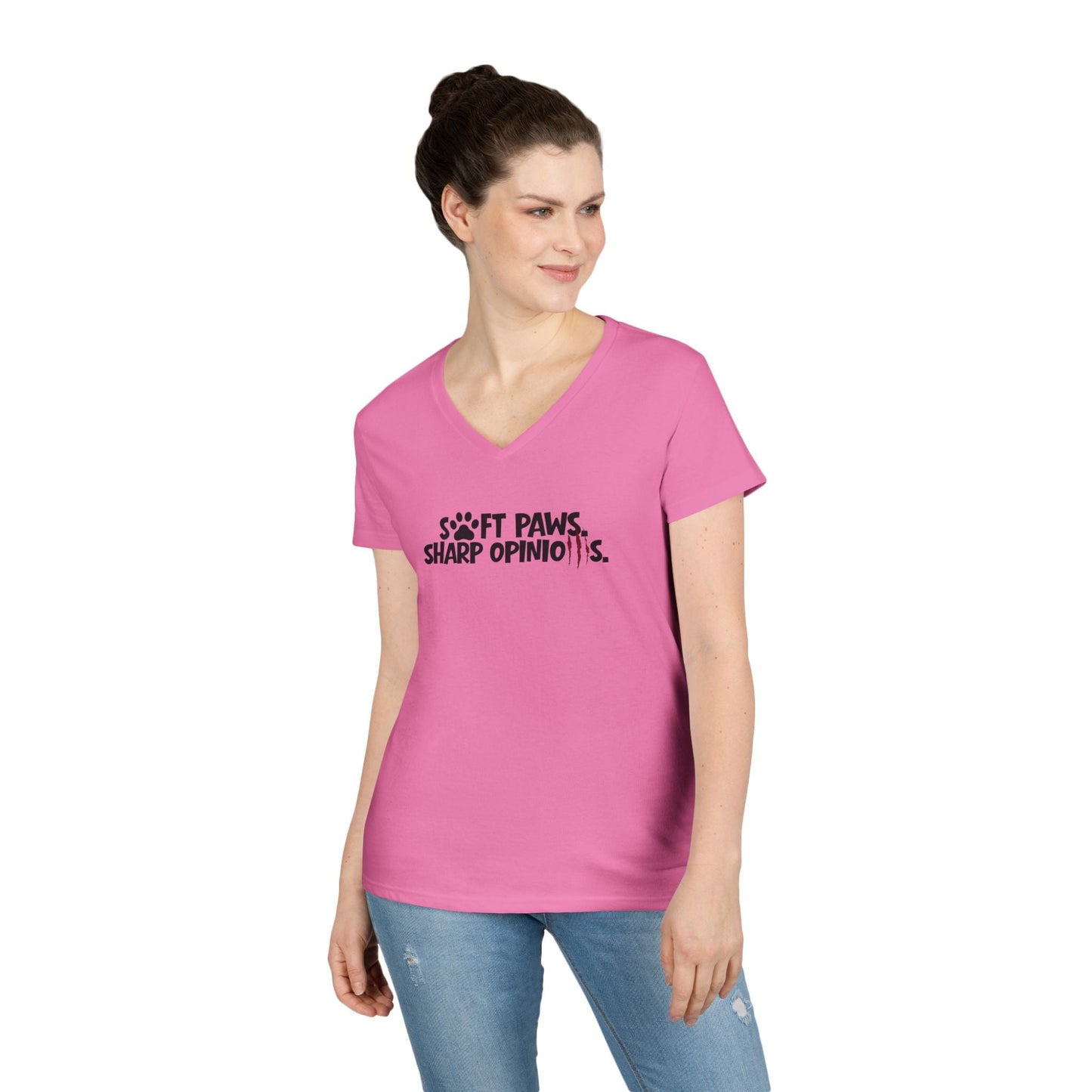 Soft Paws, Sharp Opinions T-shirt V-Neck Femme