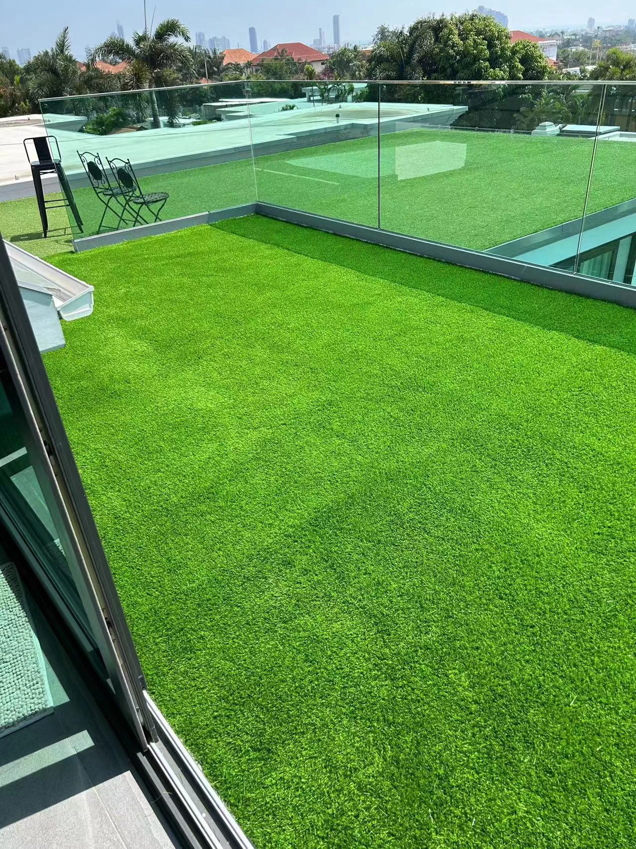 Alfombra de Césped Artificial Exterior de 5FT x 8FT - Gruesa y Realista