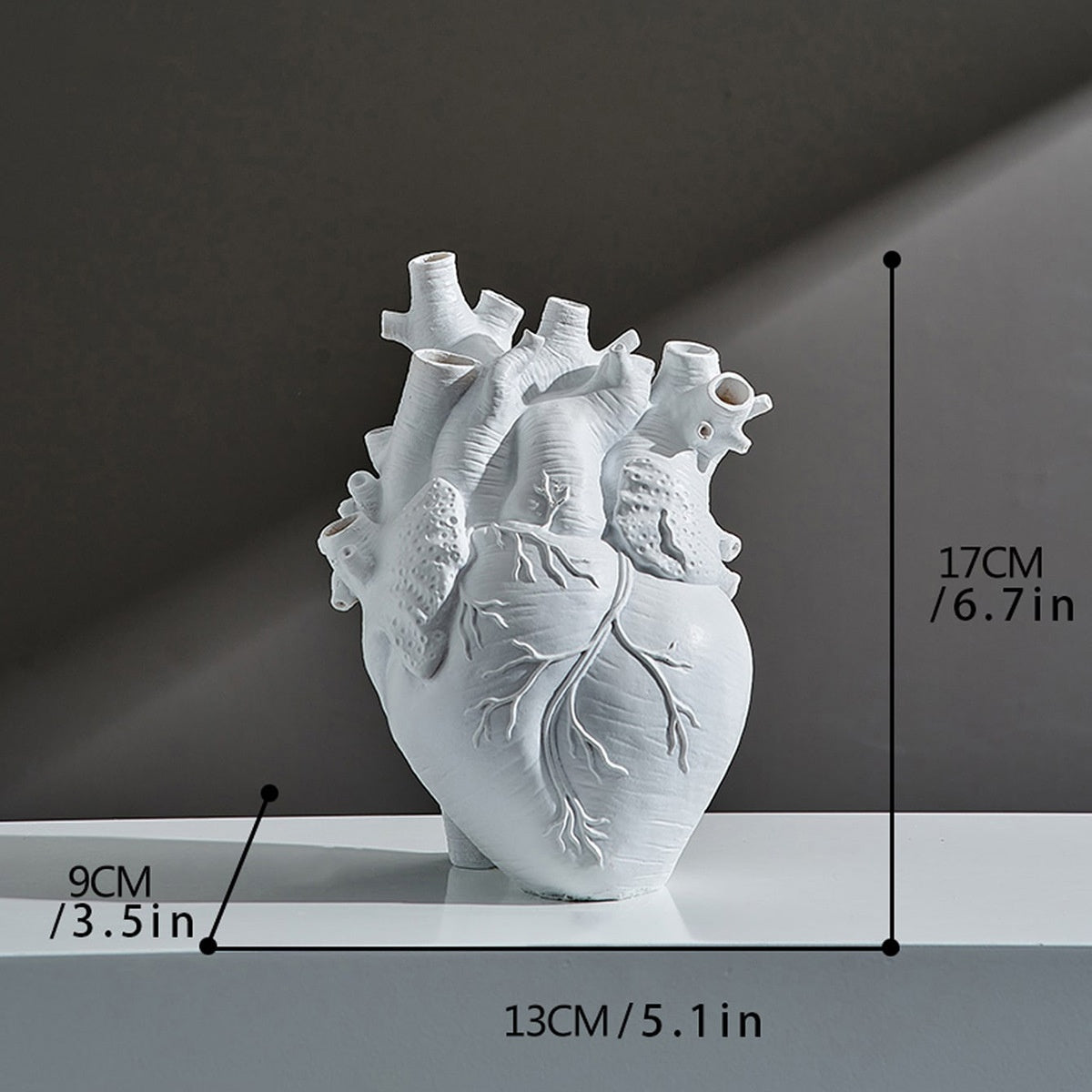Heart-Shaped Resin Flower Vase for Elegant Home Decor
