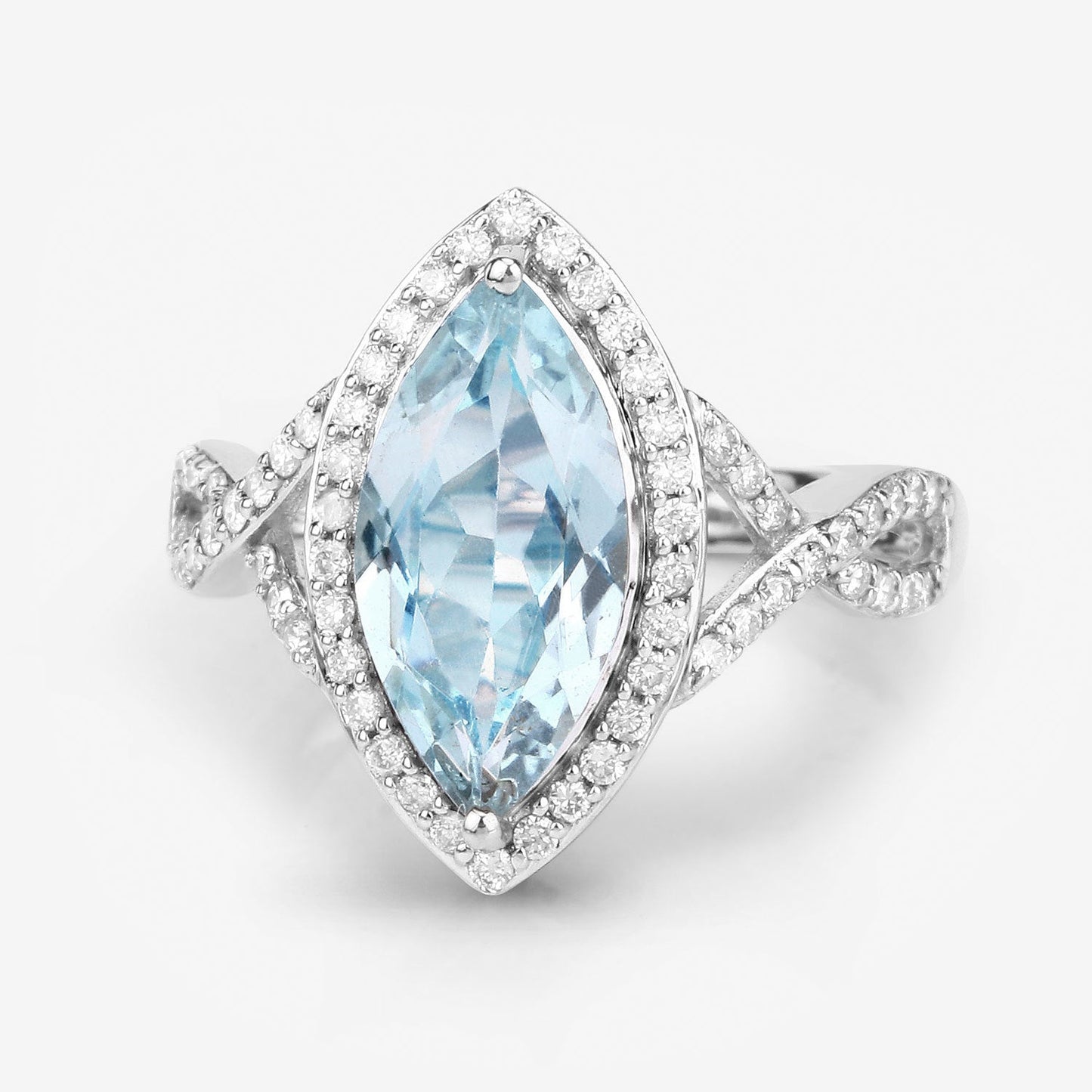 Bague de fiançailles en or blanc 14K avec aquamarine et diamants de 2,24 carats