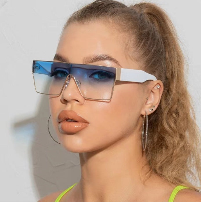Women's Square Sunglasses - Trendy European & American Style