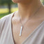Collier à barre verticale Winning Big | Pièce maîtresse audacieuse