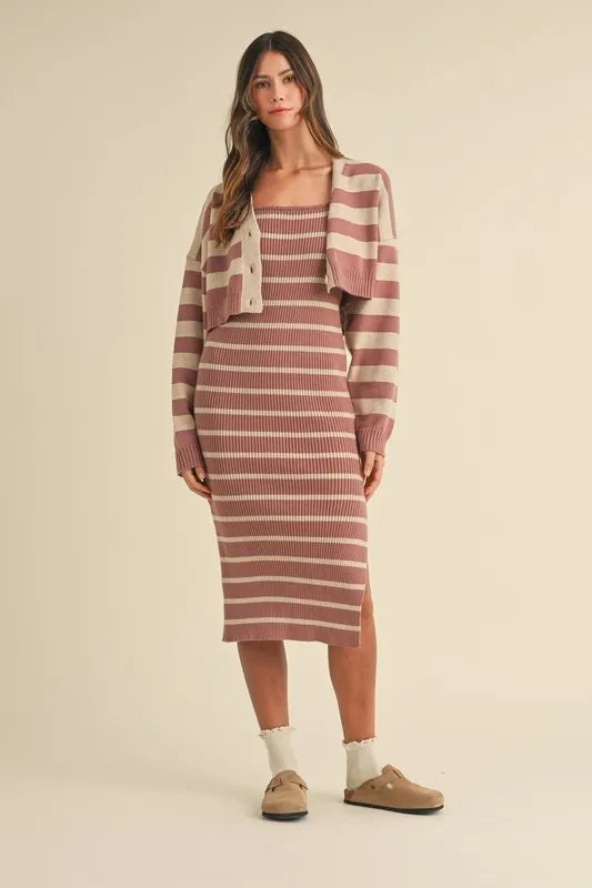 Ensemble de Cardigan Court Rayé et Robe Bodycon