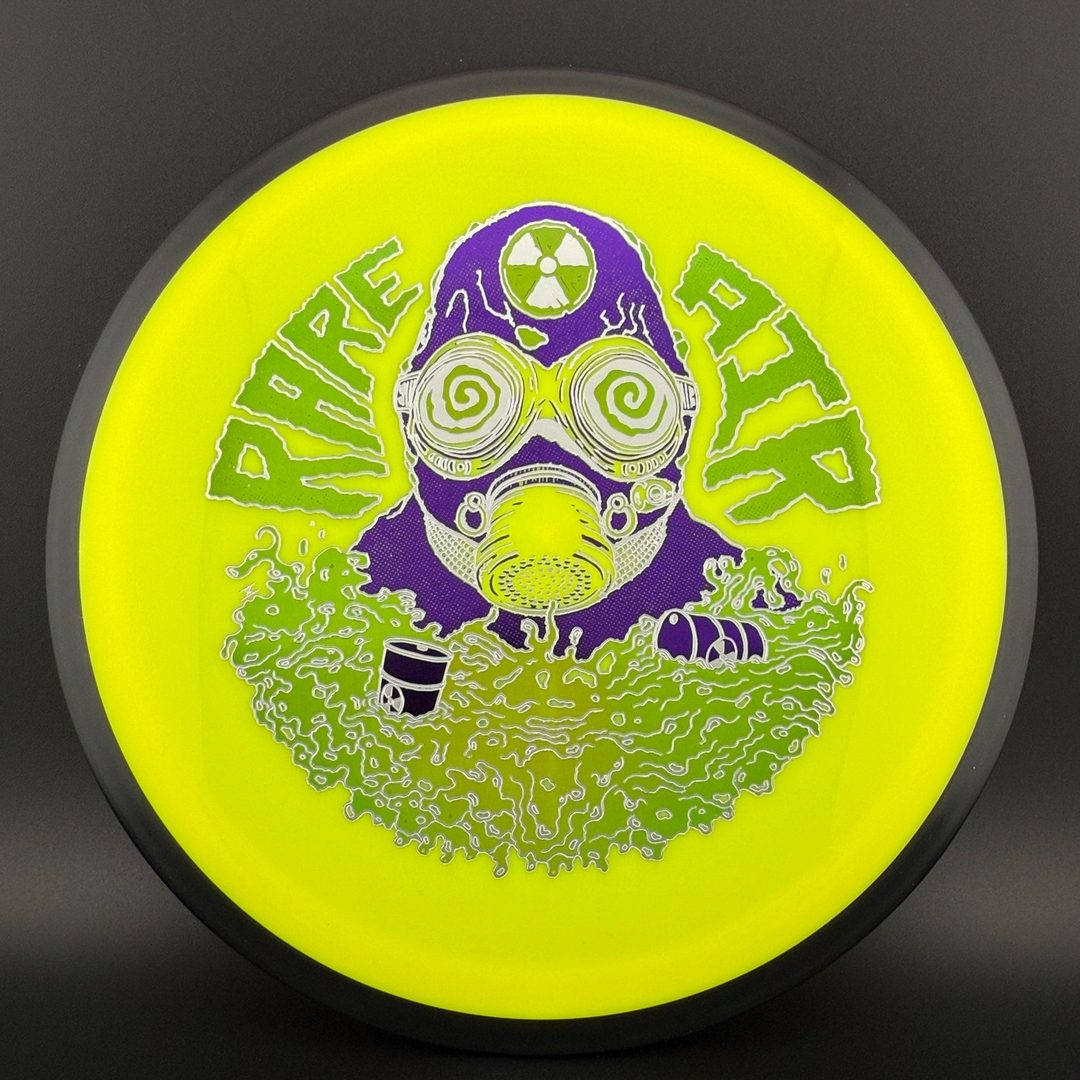 Neutron Volt - RADioactive Man de Ripper Studios