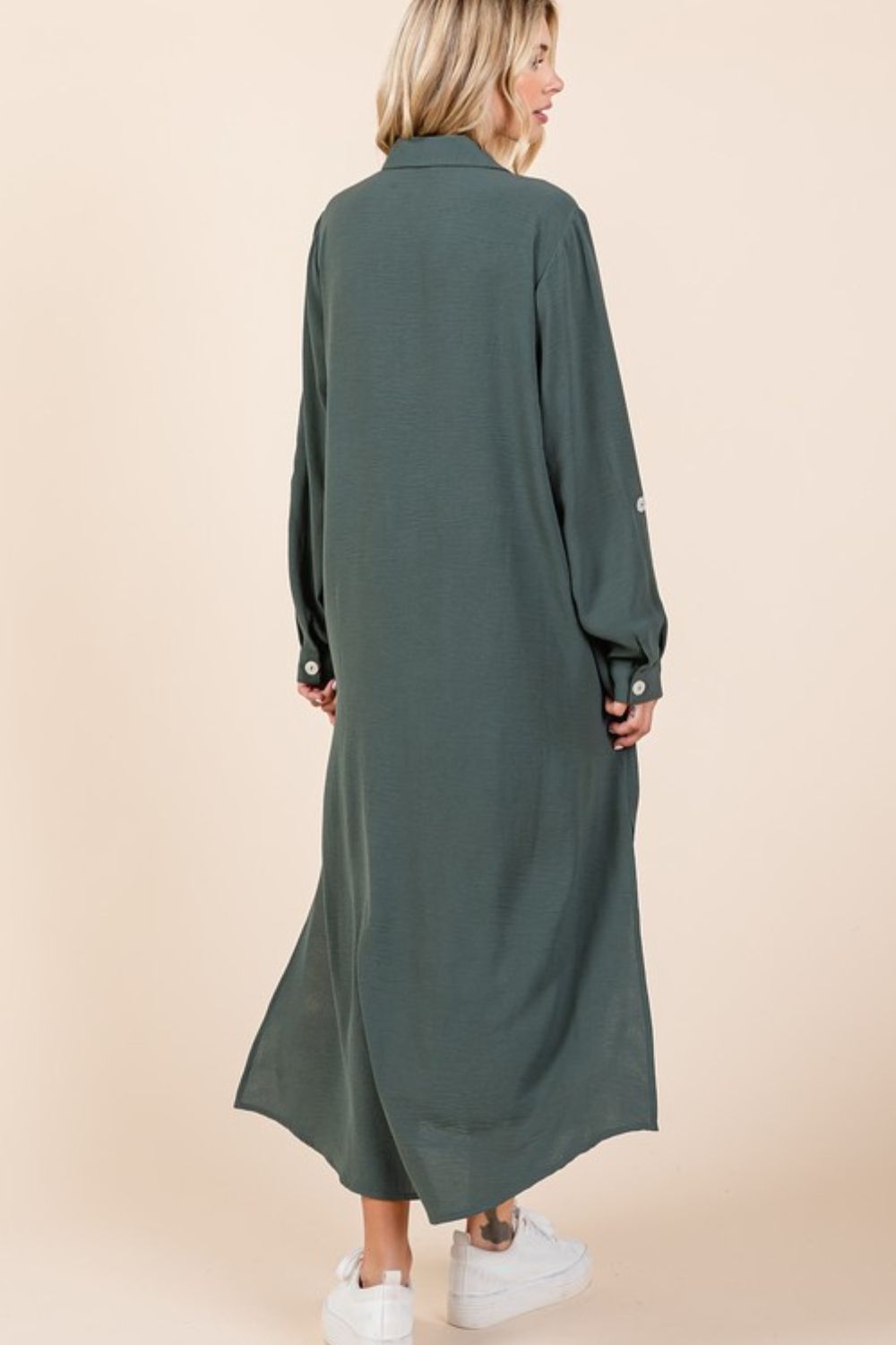Robe maxi à manches longues et décolleté en V Airflow pour femmes