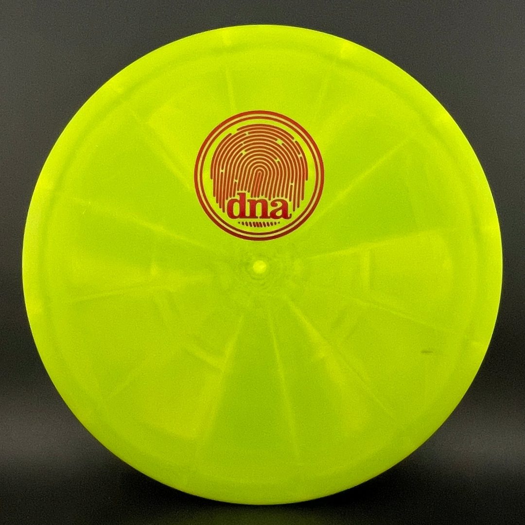 Exo Hard Vapor MD5 - Série DNA de Kyle Klein