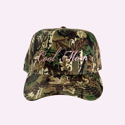 Gorra Clásica Bordada Camo Cool Mom