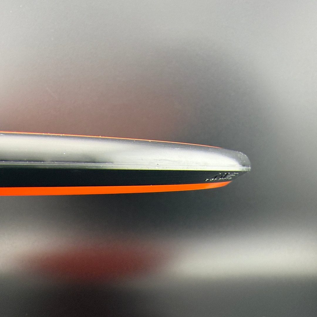 Neutron Matrix Disco de Golf Midrange