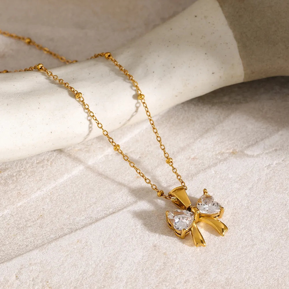 Collier en Zircon en Plaqué Or avec Nœud Élégant