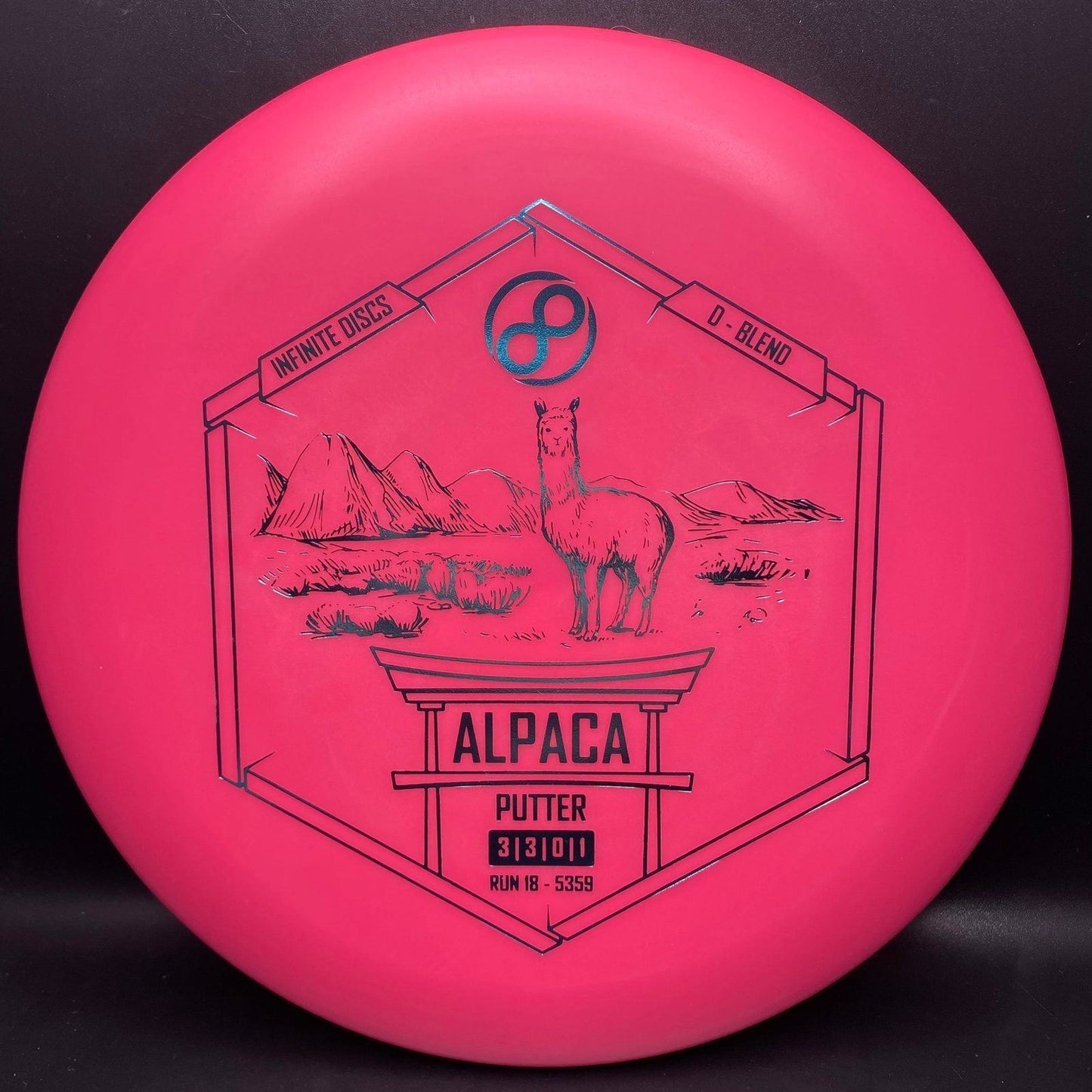 Alpaca D-Blend Putter - Premium Disc Golf Experience