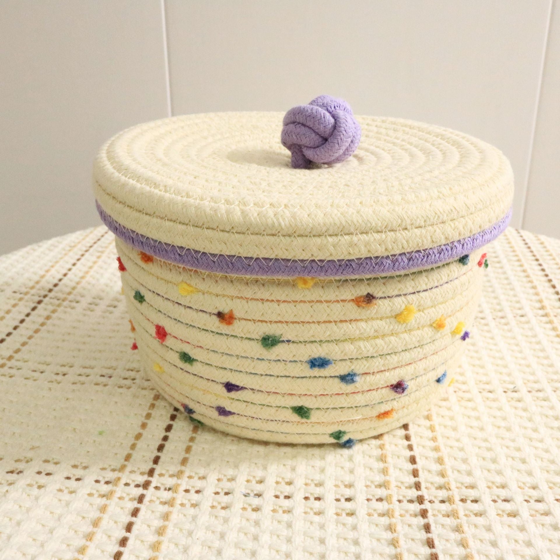 Creative desktop cosmetics storage woven basket - Korvel