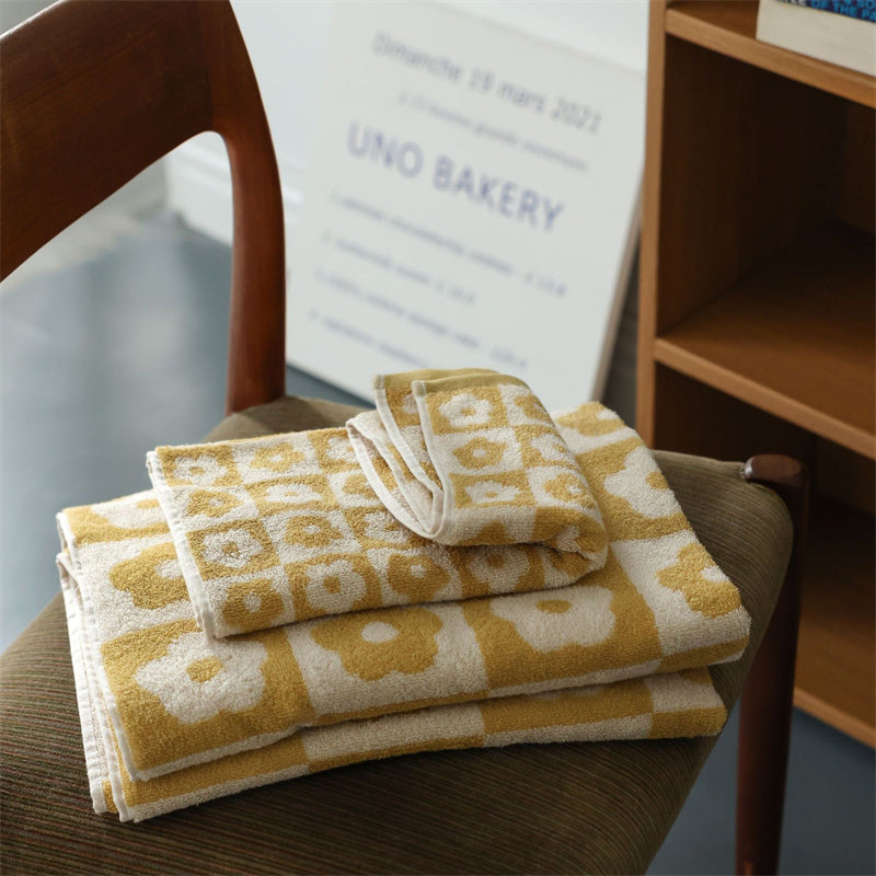 Plaid Series Towel Bath Towel Cherry Blossom Absorbent Facial Towel - Korvel