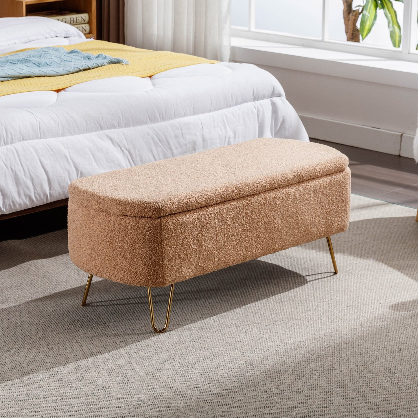Banco Ottoman de Almacenamiento Camel con Patas Doradas