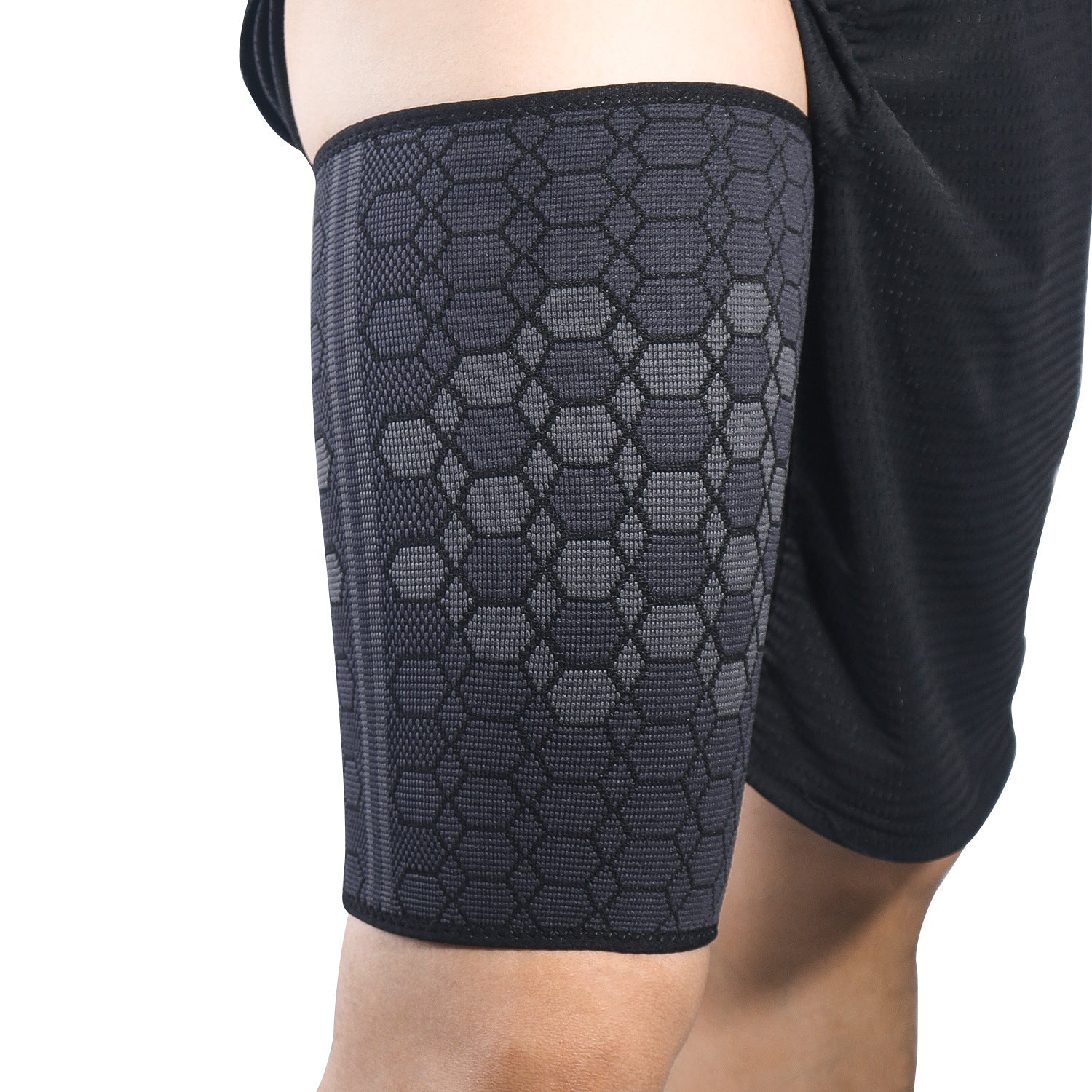 High elasticity knitted nylon sports thigh protector for cyclingand thigh muscle strain prevention - Korvel