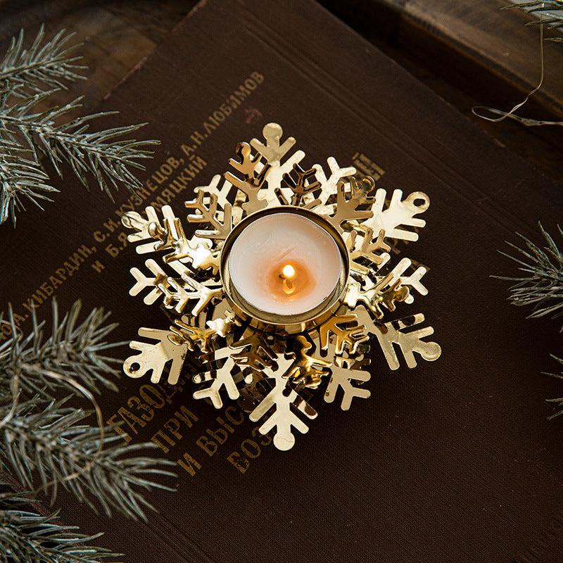 Christmas Golden Iron Candlestick Desktop Decoration Christmas Day Snowflake Decorations Table Arrangement - Korvel