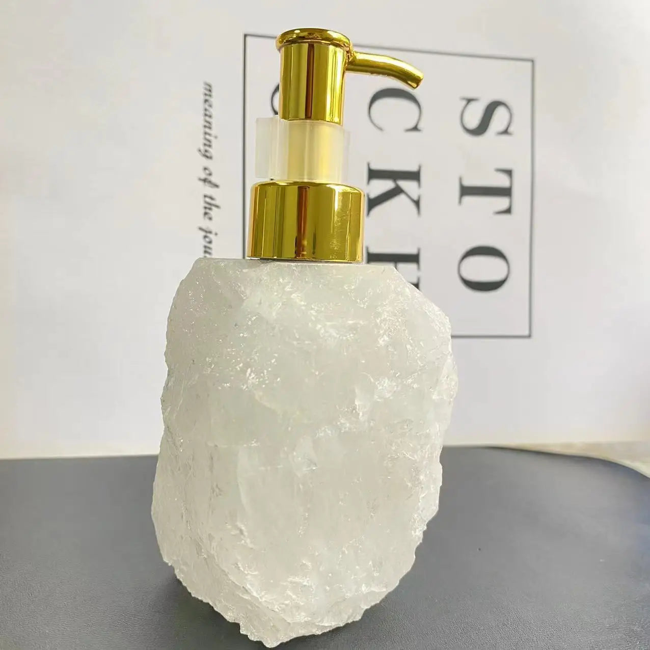 Distributeur de bouteille à pression en pierre cristalline rose naturelle - 30 ml