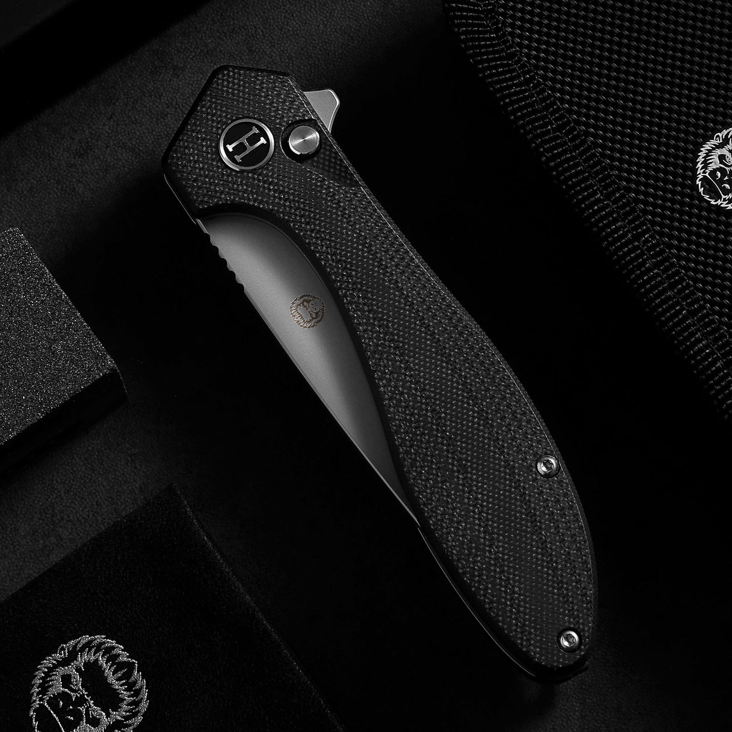 Ultimate Vector Folding Pocket Knife Gift Set for Adventurers (Black & Silver) - Korvel