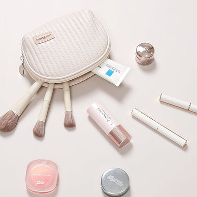 Stylish Round Cake Cosmetic Bag Set for Travel