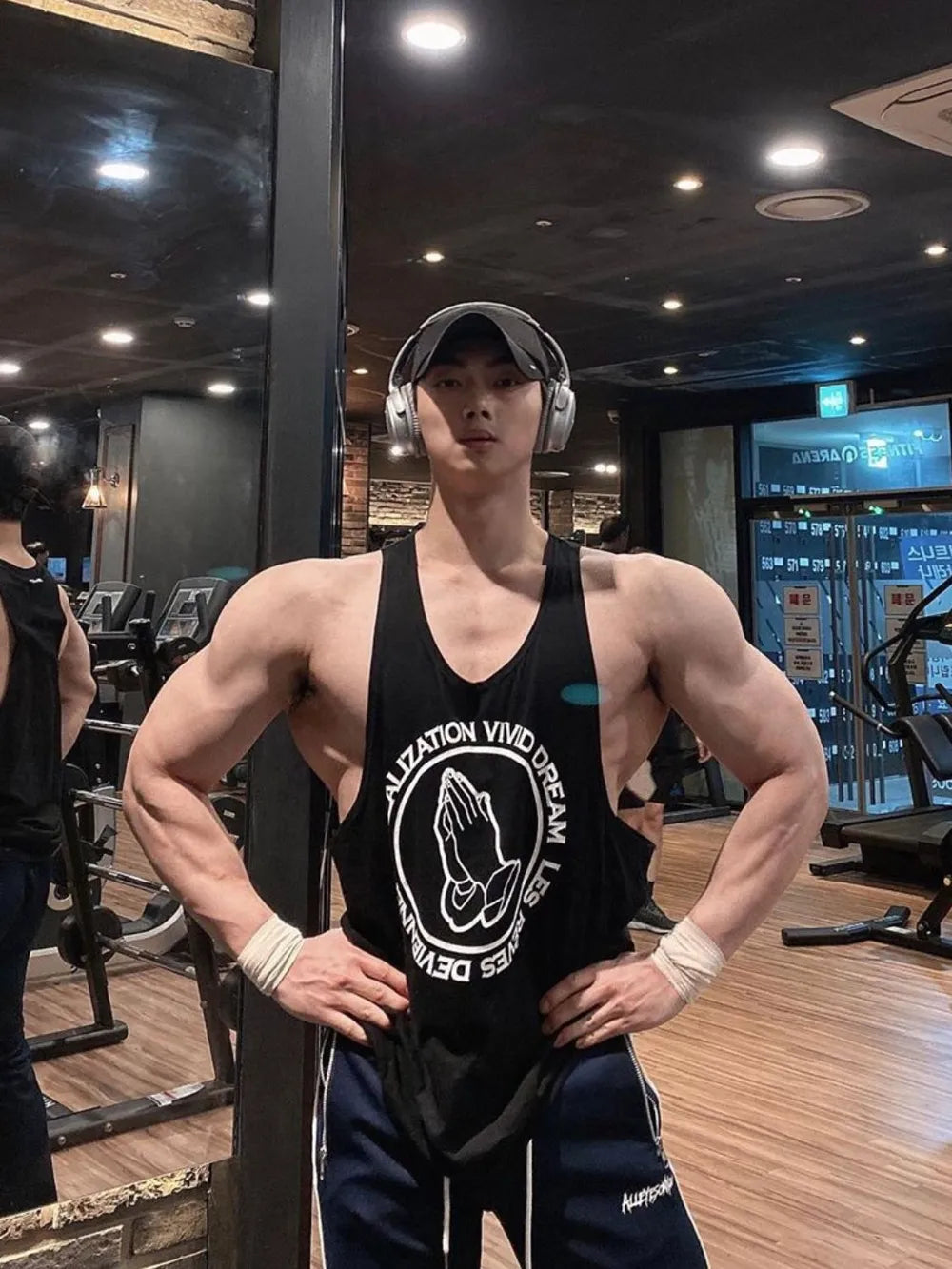 Men's Round Neck Graphic Tank Top