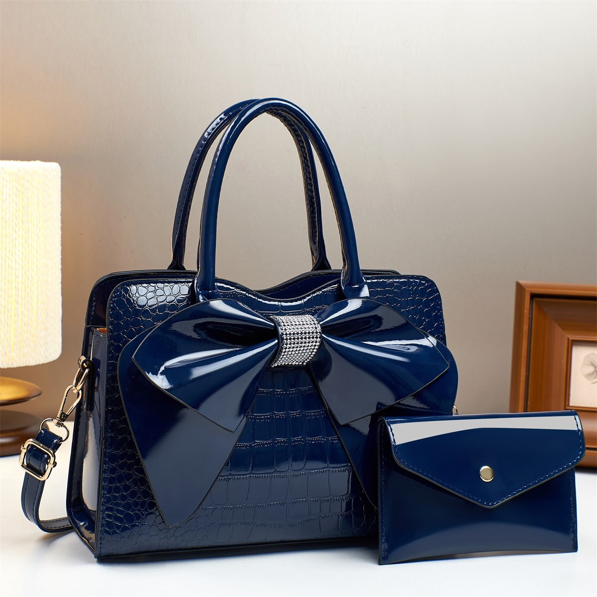 Sac seau à nœud en imprimé crocodile - Cuir verni brillant
