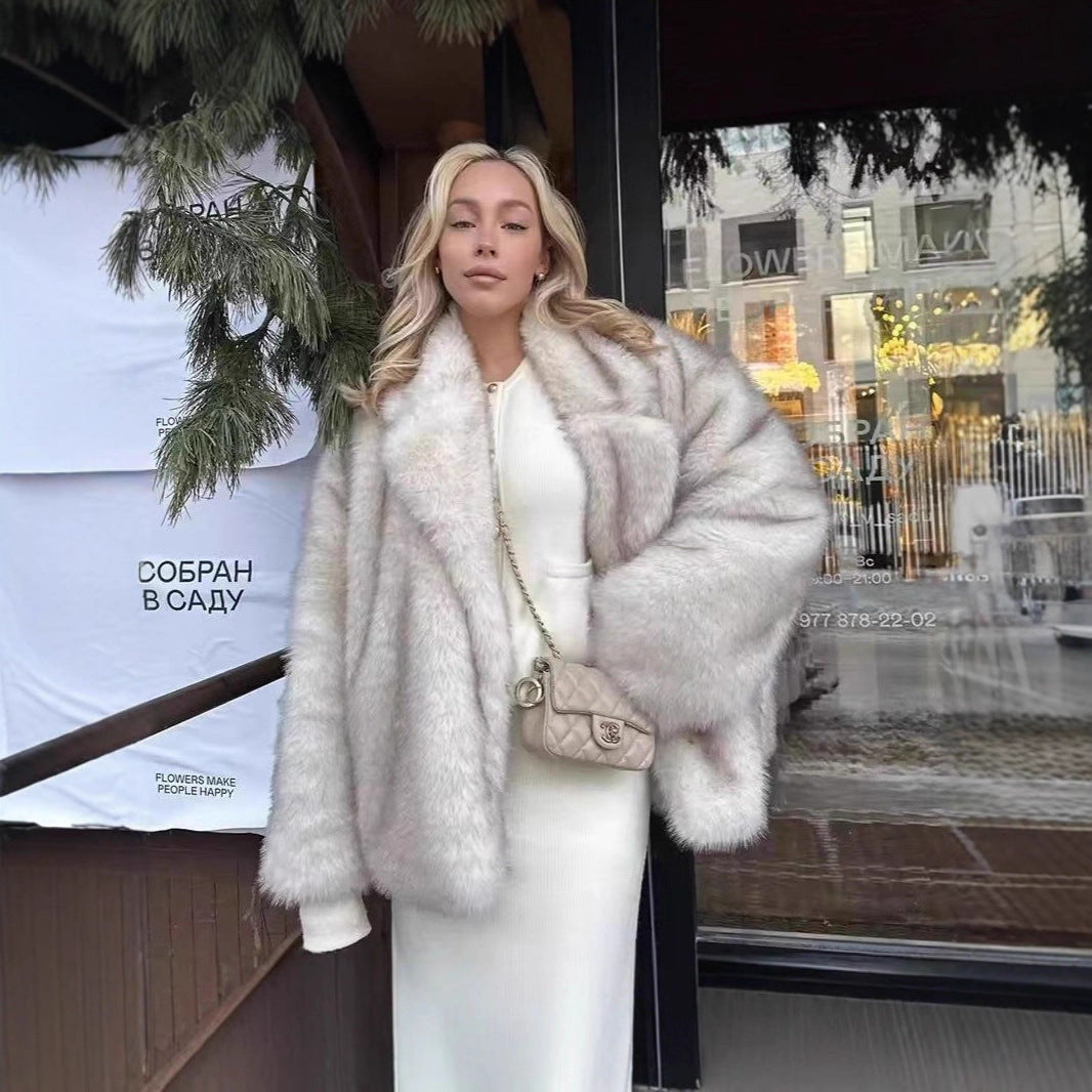 Manteau mi-long en fausse fourrure de renard pour femmes avec col style blazer
