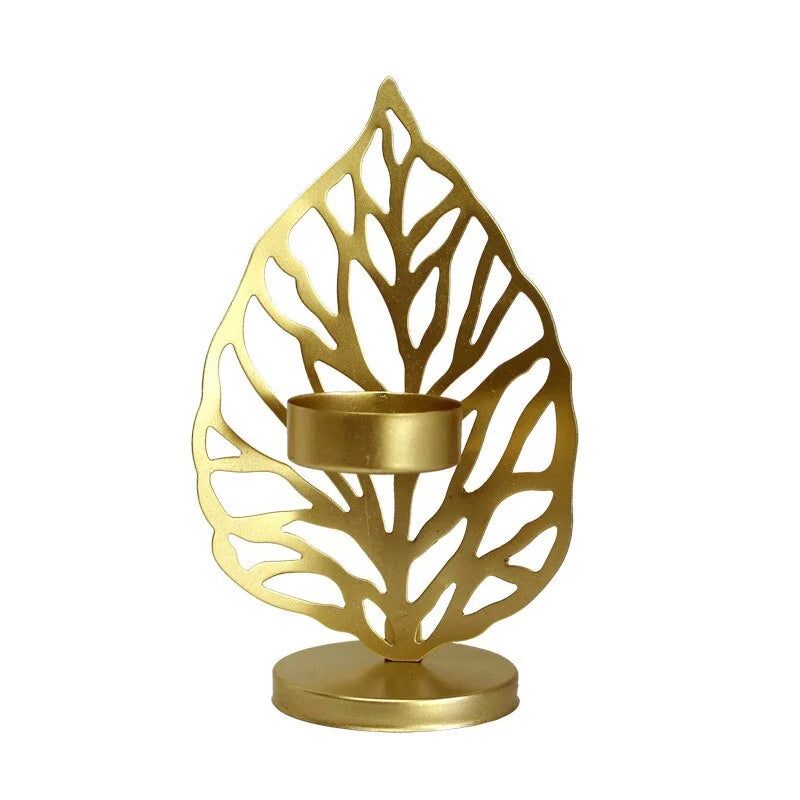 Iron Candlestick Holder: Nordic Design for Elegant Décor