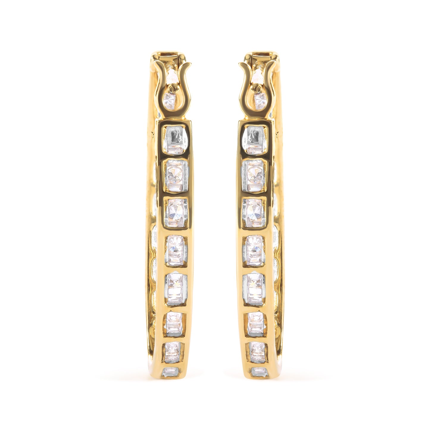 Boucles d'oreilles U-Hoop en or jaune 10K avec 1,00 cttw de diamants