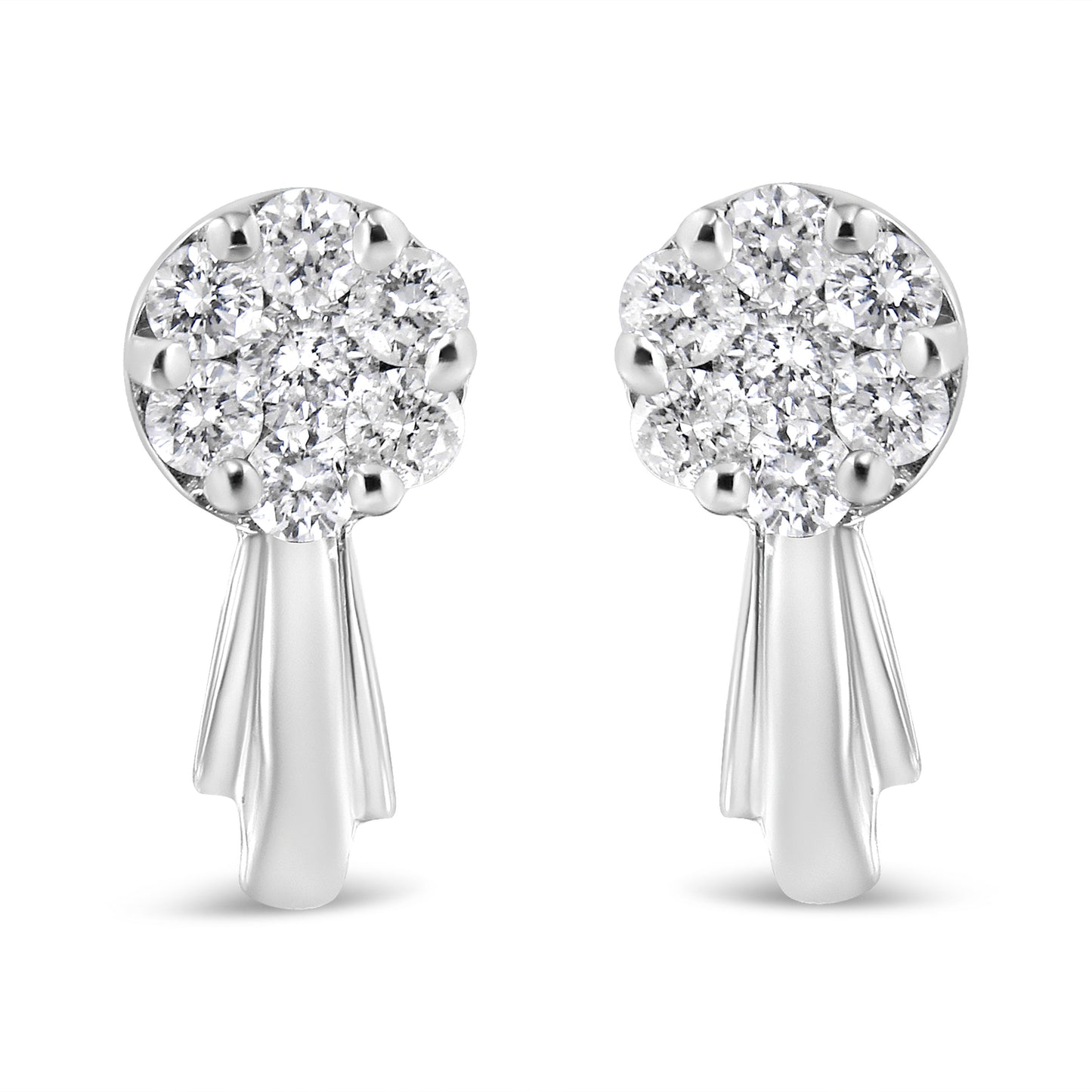 Pendientes de gota en oro blanco de 14 quilates con diamantes en forma de flor