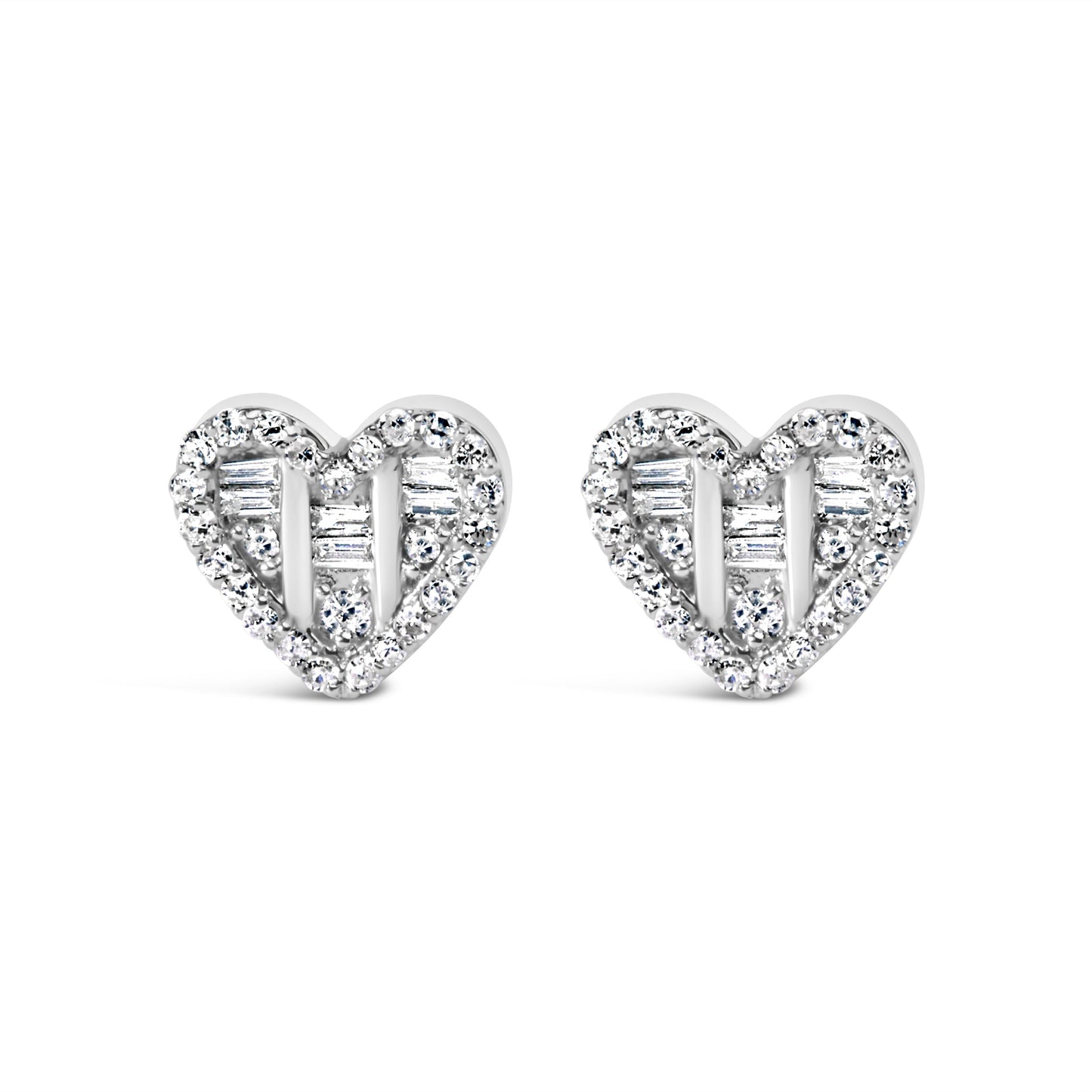 Boucles d'oreilles en diamant en forme de cœur plaquées or 14K