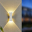 Lámpara de pared exterior impermeable premium para jardines de villa