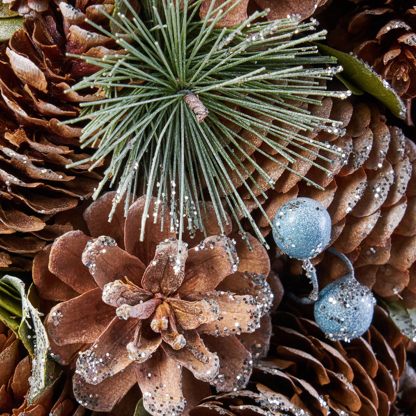 PINE CONE TABLE TOP TREE - Korvel