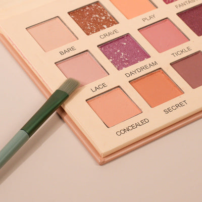 Palette de fards à paupières mate perle Desert Rose 18 couleurs