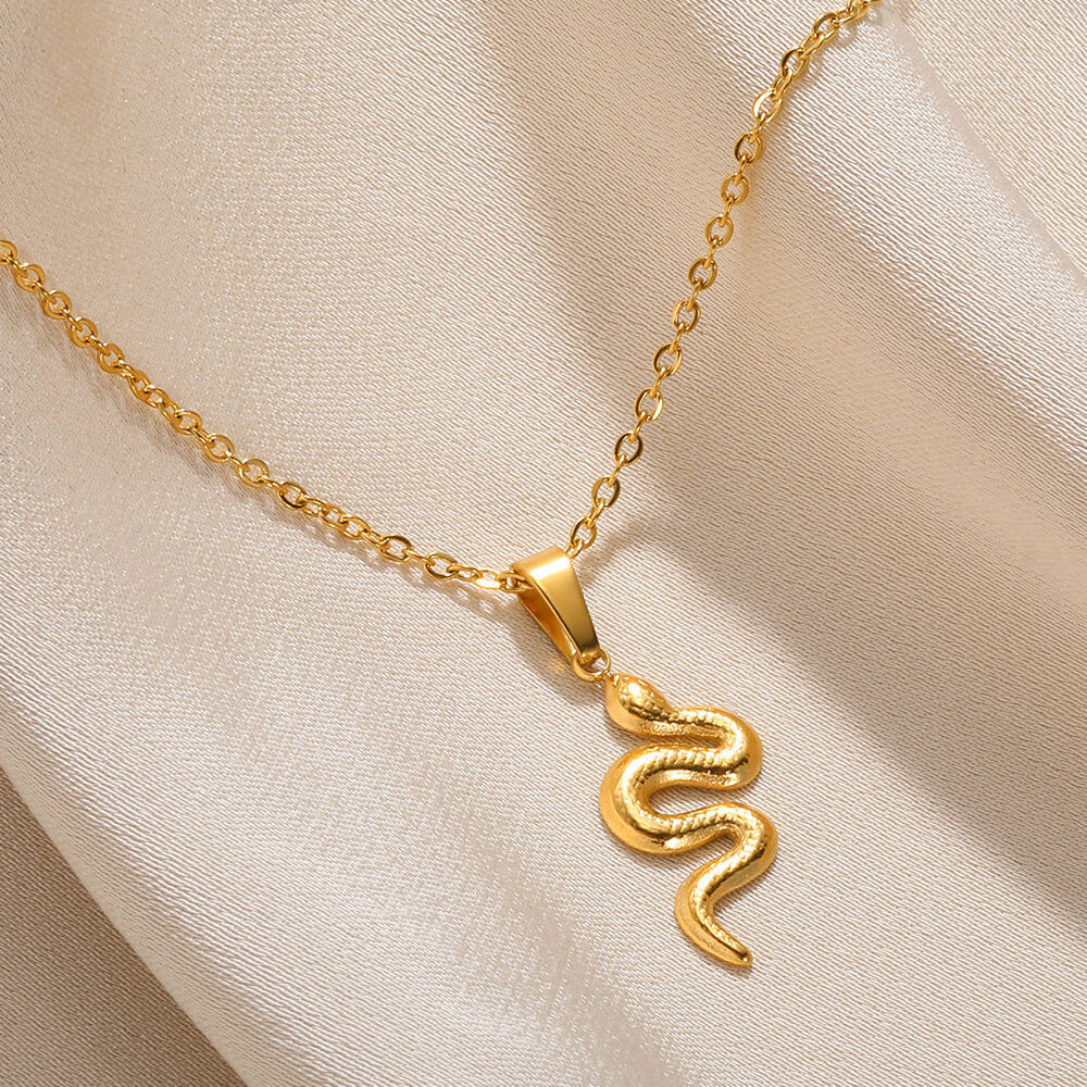 Spirit Snake Pendant Retro Style Personalized Necklace Women's Stainless Steel Gold Plated - Korvel