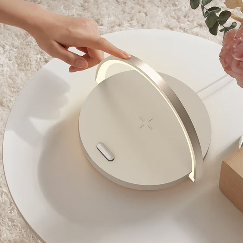 Rainbow Light Wireless Charging Desktop Stand - 15W Fast Charge