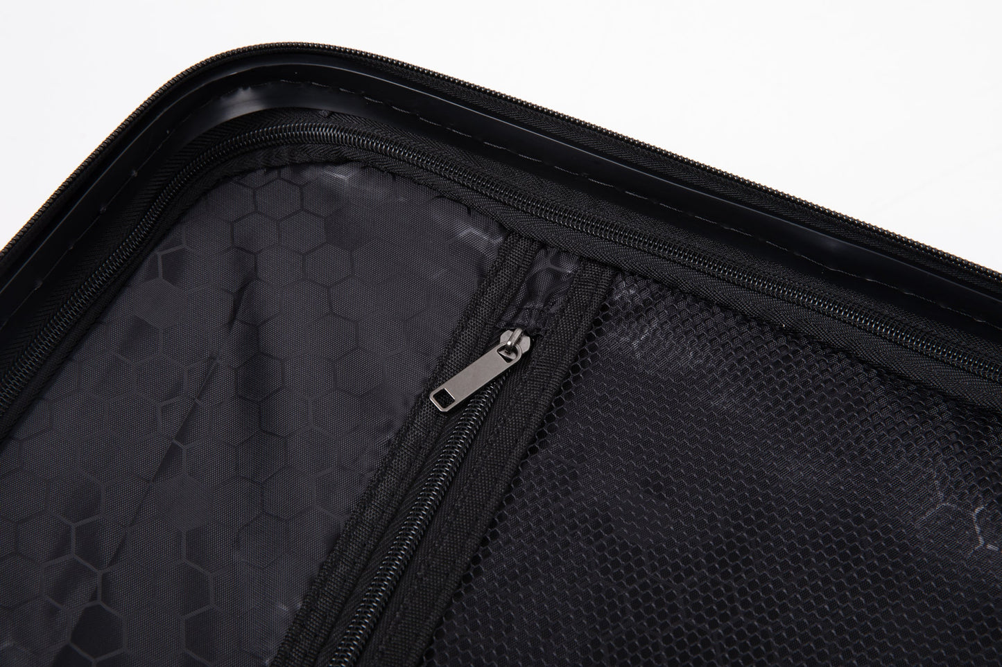 3 Piece Luggage Sets ABS Lightweight Suitcase with Two Hooks, Spinner Wheels, TSA Lock, (20/24/28) Black - Korvel