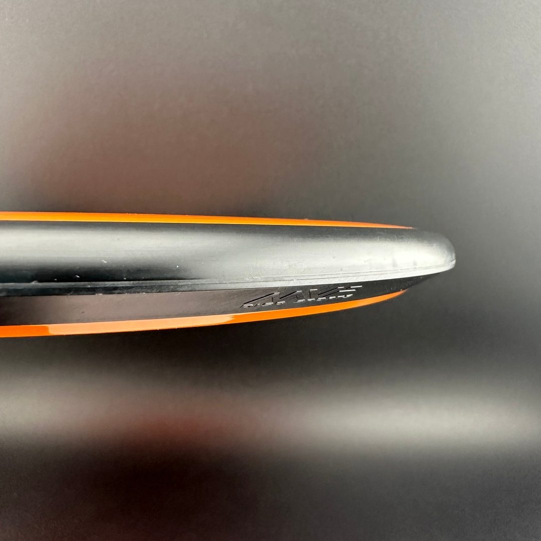 Neutron Matrix Disco de Golf Midrange
