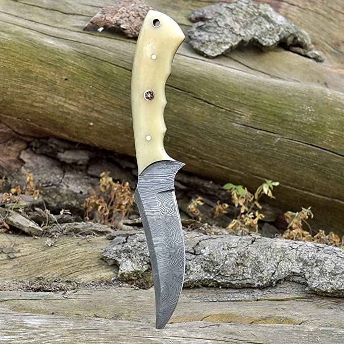 Premium Handmade Damascus Steel Skinning Knife - 8-inch Bone Handle - Korvel