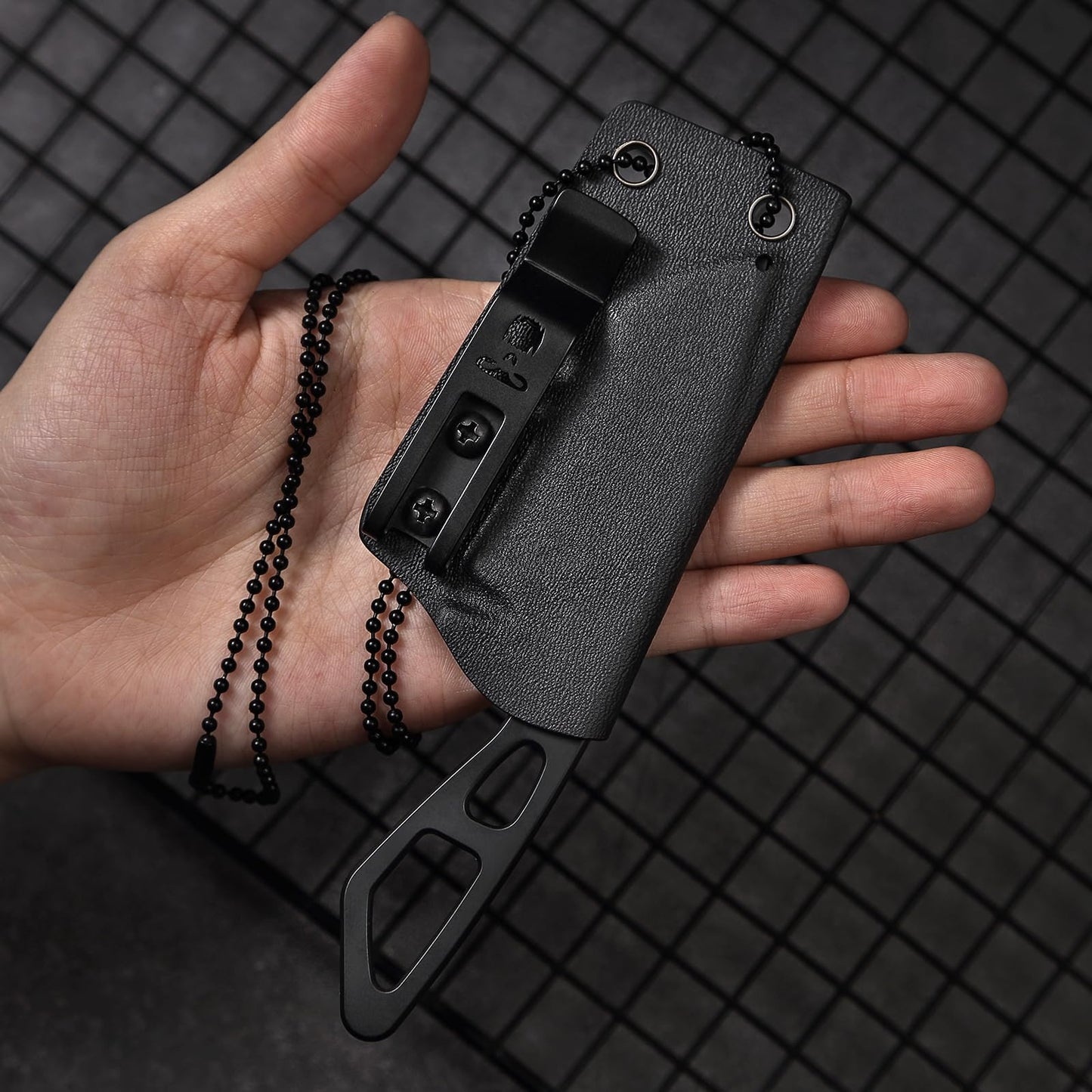 "THE SNAKEBITE" ULTIMATE SURVIVAL NECK KNIFE - Korvel