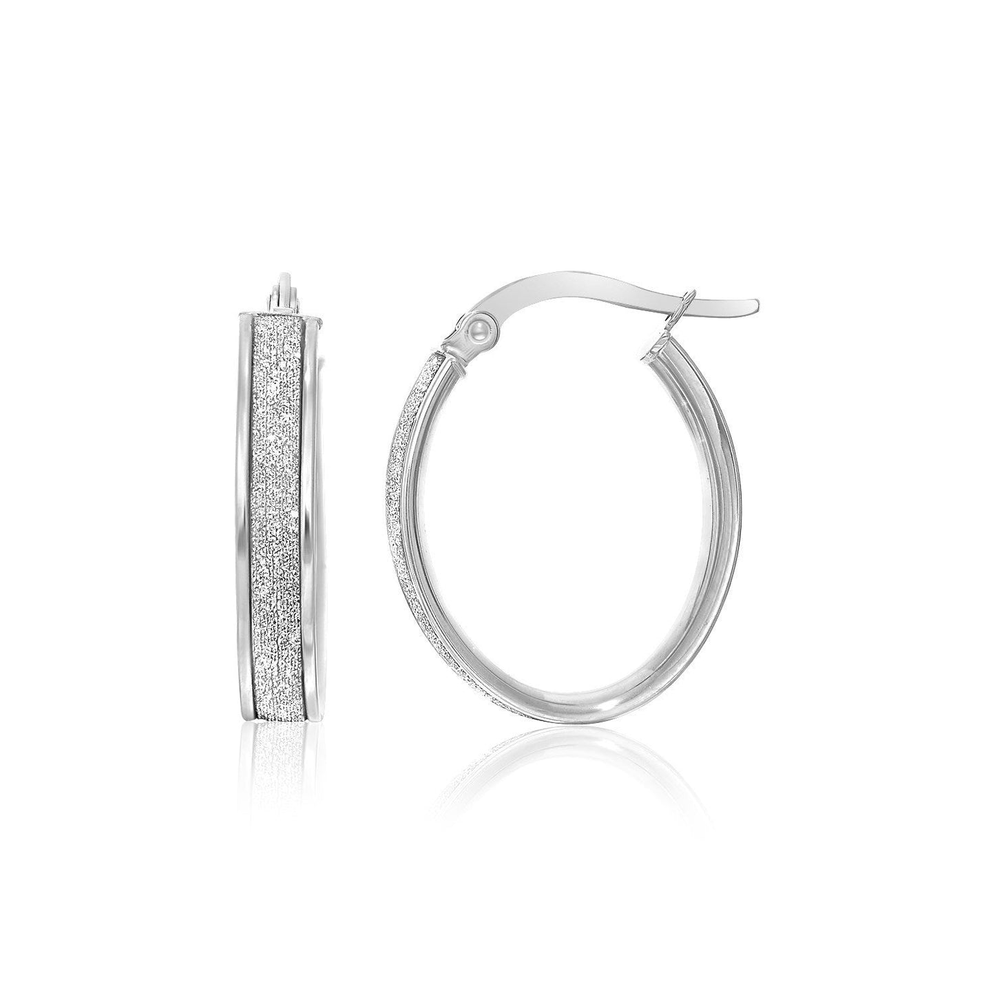 Boucles d'oreilles ovales en or blanc 14k avec centre scintillant