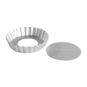 Fluted Tartlet / Quiche Pan with Removable Bottom - 8 Sizes