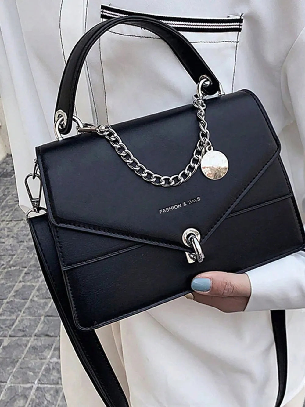 Chain PU Leather Detachable Shoulder Strap Handbag - Korvel