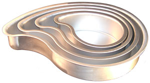 Comma Baking Pan - Aluminum - 12" X 3"