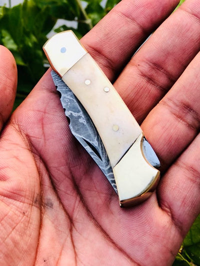 Premium Bone Handle EDC Folding Knife with Damascus Blade - Korvel